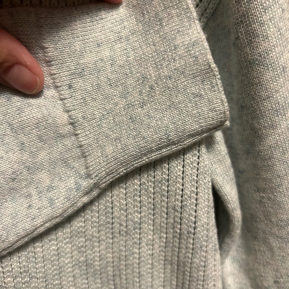 Gap baby blue long sleeve knit top. Size extra small. - Picture 2 of 6